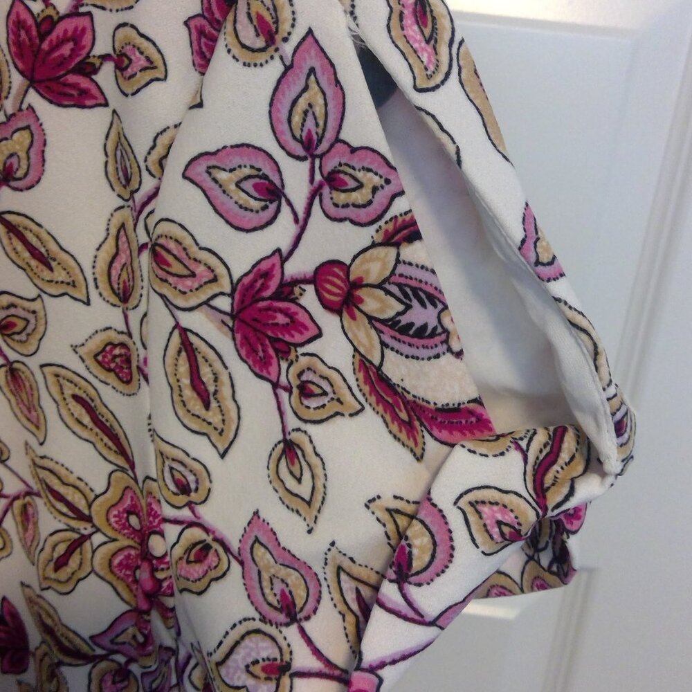 Ann Taylor Floral Top New With Tags - Picture 4 of 9